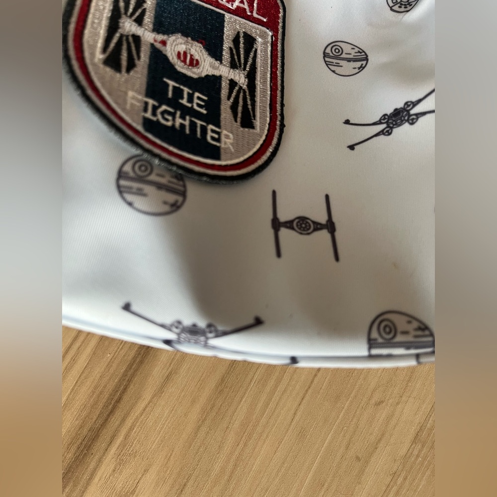 Flight of falcon duffel